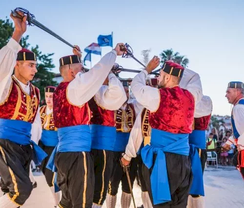 kumpanija-cara-2-640x427